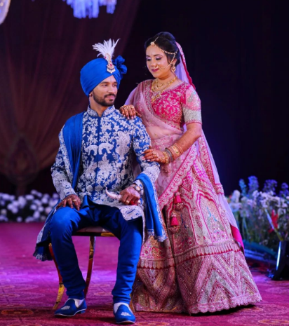 Dharmik hustle Wife Images